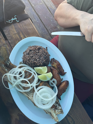 Photo of La Niña Restaurant - 1571 Overseas Hwy, Marathon, FL 33050