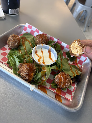 Photo of King’s Kitchen - 3786 Teays Valley Road, Hurricane, WV 25526