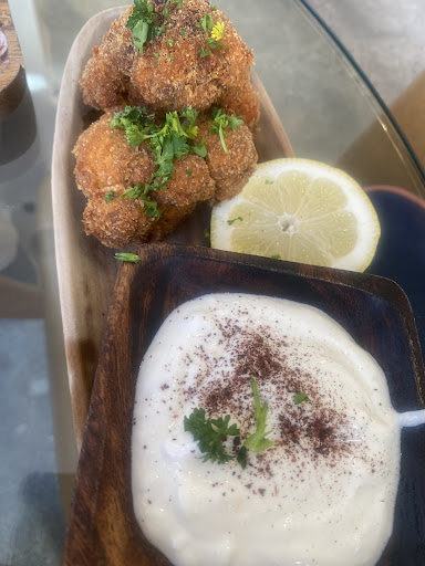 Photo of Armav - 401 Lincoln Blvd, Venice, CA 90291