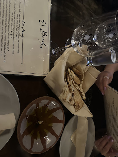 Photo of El Basha Restaurant - 423 Boston Post Rd, Sudbury, MA 01776