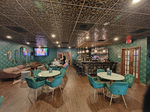 Photo of Slabz Bar & Grill - 412 W Washington St, Marquette, MI 49855