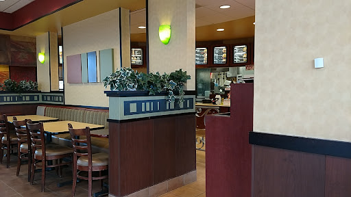 Photo of Arby's - 1422 E College Dr, Marshall, MN 56258