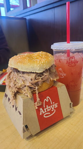 Photo of Arby's - 1422 E College Dr, Marshall, MN 56258