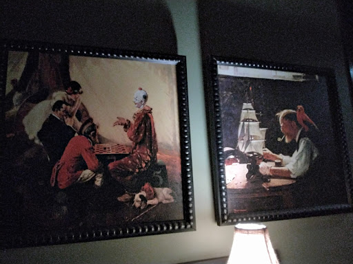 Photo of Leaning Side Restaurant and Bar - 7 N Lafayette Ave, Marshall, MO 65340