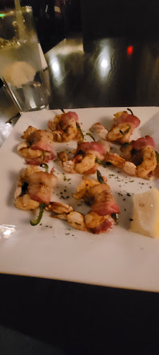 Photo of Leaning Side Restaurant and Bar - 7 N Lafayette Ave, Marshall, MO 65340