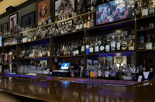 Photo of Leaning Side Restaurant and Bar - 7 N Lafayette Ave, Marshall, MO 65340