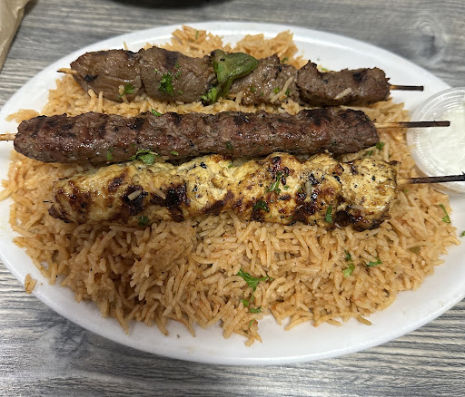 Photo of Le Kebab Grill - 350 E McCullough Dr, Charlotte, NC 28262