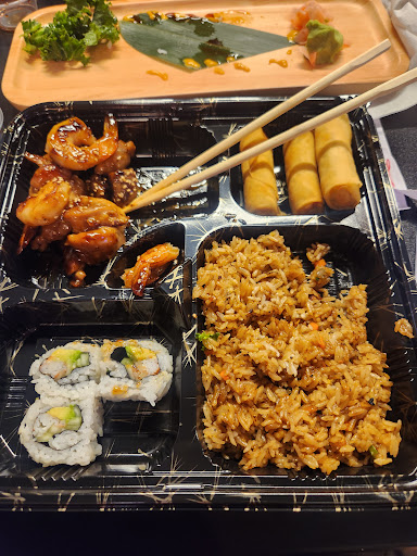 Photo of Raku Hibachi Sushi & Ramen - 523 N Main St, Maryville, MO 64468