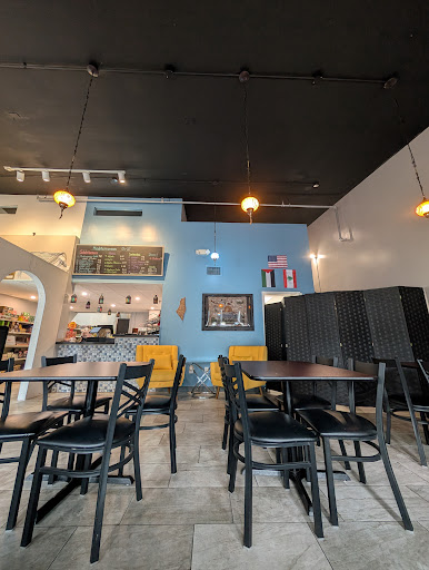 Photo of Mo'z Mediterranean Grill - 5954 Ashworth Rd, West Des Moines, IA 50266