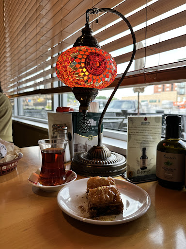 Photo of Med Box Grill - 600 Market St Suite 160, Chanhassen, MN 55317