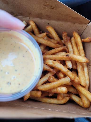 Photo of Med Box Grill - 600 Market St Suite 160, Chanhassen, MN 55317