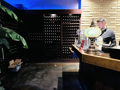 Photo of Med Box Grill - 600 Market St Suite 160, Chanhassen, MN 55317