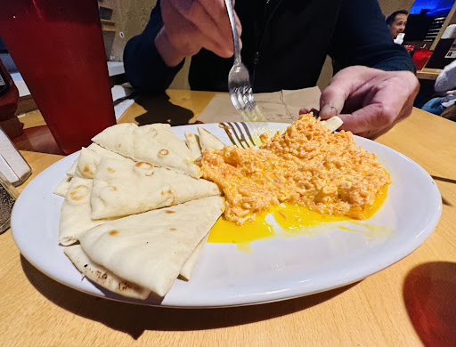 Photo of Med Box Grill - 600 Market St Suite 160, Chanhassen, MN 55317