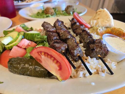 Photo of Med Box Grill - 600 Market St Suite 160, Chanhassen, MN 55317