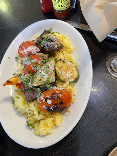 Photo of El Basha Mediterranean Grill - 7503 Pacific St, Omaha, NE 68114