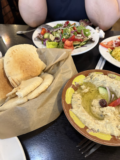 Photo of El Basha Mediterranean Grill - 7503 Pacific St, Omaha, NE 68114