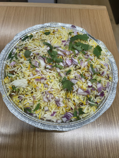 Photo of Shaara Halal Eats - SW Corner, Parking Lot, 708 N 120th St, Omaha, NE 68154