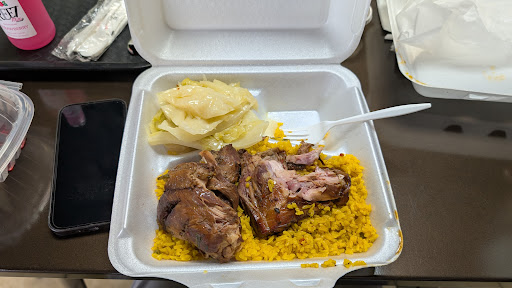 Photo of Mi Barrio Halal Latin Grill - 7308 E Independence Blvd, Charlotte, NC 28227