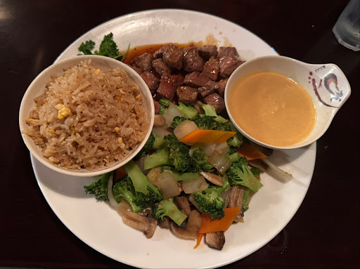 Photo of Fujiyama Japanese Steakhouse (Mattoon) - 1320 Broadway Ave E E, Mattoon, IL 61938