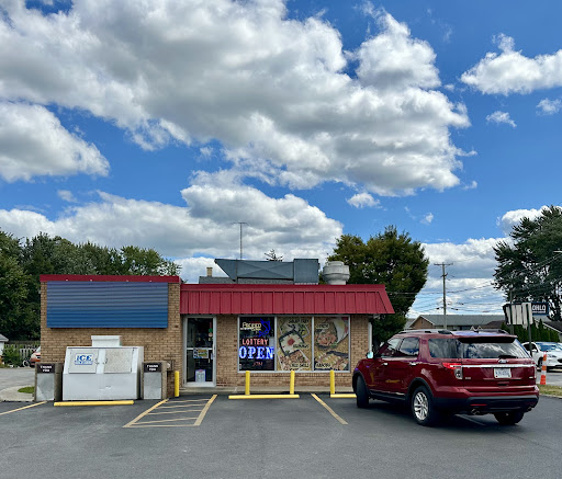 Photo of South Side 6 - Bowling Green, OH - 737 S Main St, Bowling Green, OH 43402