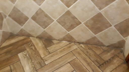 Photo of Grape Leaf Express - Perrysburg - 27112 Oakmead Dr, Perrysburg, OH 43551