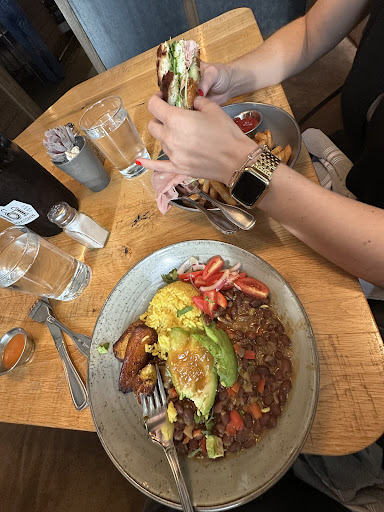 Photo of 101 Craft Kitchen - 9708 District N Dr Suite 910, Fishers, IN 46037