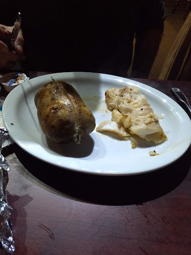 Photo of 5 Loaves Country Kitchen - 900 W Kansas Ave, McPherson, KS 67460