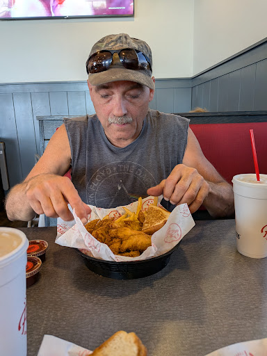 Photo of Slim Chickens - 2118 E Kansas Ave, McPherson, KS 67460