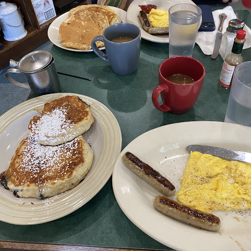 Photo of Supreme Kitchen - 233 Highland Ave, Somerville, MA 02143