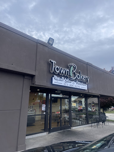 Photo of Town Kitchen Restaurant - 3741 Oakwood, Melvindale, MI 48122