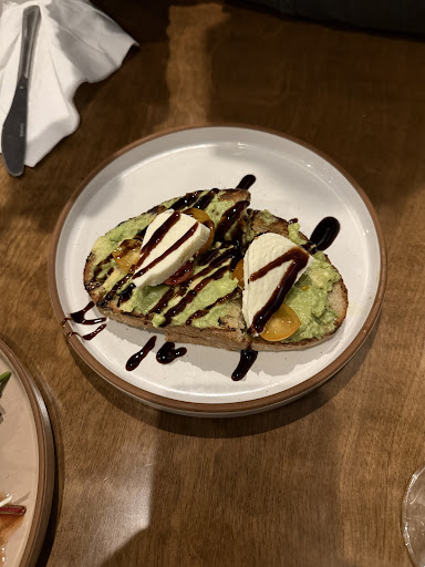 Photo of Gardina's Kitchen & Bar - 448 N Main St, Oshkosh, WI 54901