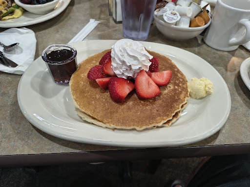Photo of Pegah's Family Restaurant- W 87th St - 12122 W 87th St, Lenexa, KS 66215