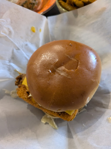 Photo of Tribos Peri Peri - 401 Main St, Metuchen, NJ 08840