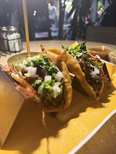 Photo of Hummus Mediterranean street food - 401 Biscayne Blvd S1120, Miami, FL 33132