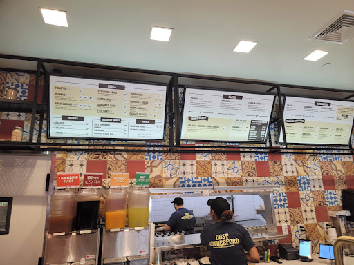 Photo of Mamoun's Falafel - 84 NJ-17, East Rutherford, NJ 07073