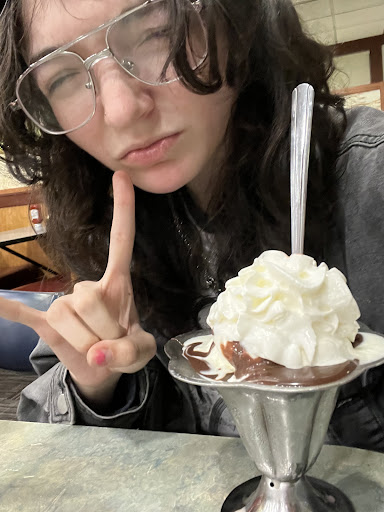 Photo of Friendly's - 4601 High Pointe Blvd, Harrisburg, PA 17111