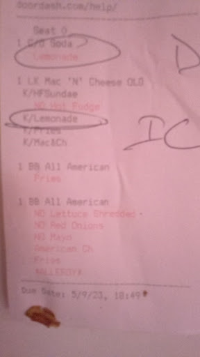 Photo of Friendly's - 4601 High Pointe Blvd, Harrisburg, PA 17111