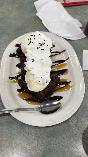 Photo of Friendly's - 4601 High Pointe Blvd, Harrisburg, PA 17111