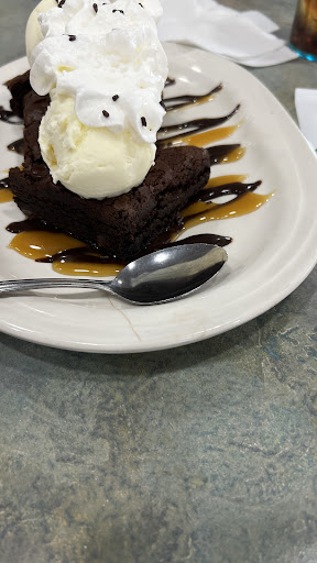 Photo of Friendly's - 4601 High Pointe Blvd, Harrisburg, PA 17111