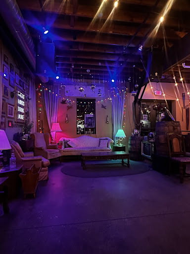 Photo of Crafty Cow - Burgers & Fried Chicken - 6519 W North Ave, Wauwatosa, WI 53213