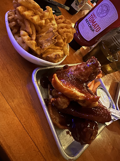 Photo of Crafty Cow - Burgers & Fried Chicken - 6519 W North Ave, Wauwatosa, WI 53213