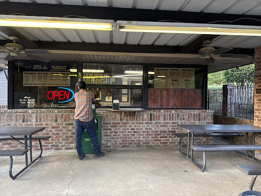 Photo of Netas Bar- B -Q - 1433 Shreveport Rd, Minden, LA 71055