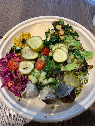 Photo of Roti Mediterranean Bowls. Salads. Pitas - 80 S 8th St, Minneapolis, MN 55402