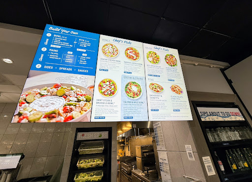 Photo of Roti Mediterranean Bowls. Salads. Pitas - 80 S 8th St, Minneapolis, MN 55402
