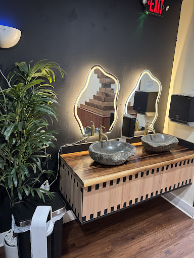 Photo of ROZ GRILL - 8200 Providence Rd #200, Charlotte, NC 28277