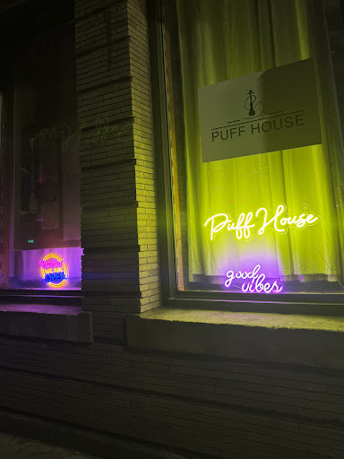Photo of Puff House - 225 Ross St Unit 205, Pittsburgh, PA 15219
