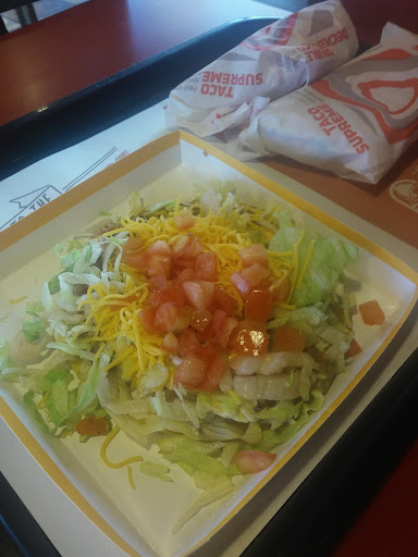 Photo of Taco Bell - 5163 Carmichael Rd, Montgomery, AL 36106