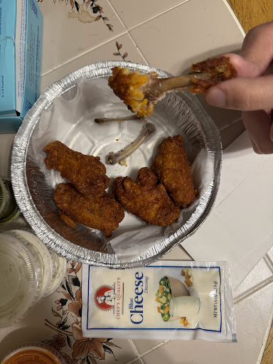 Photo of Naz's Halal Food - Hamilton - 541 NJ-33, Hamilton Township, NJ 08619