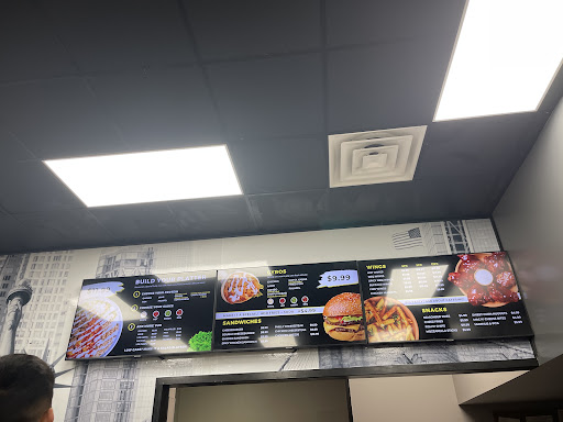 Photo of Naz's Halal Food - Hamilton - 541 NJ-33, Hamilton Township, NJ 08619