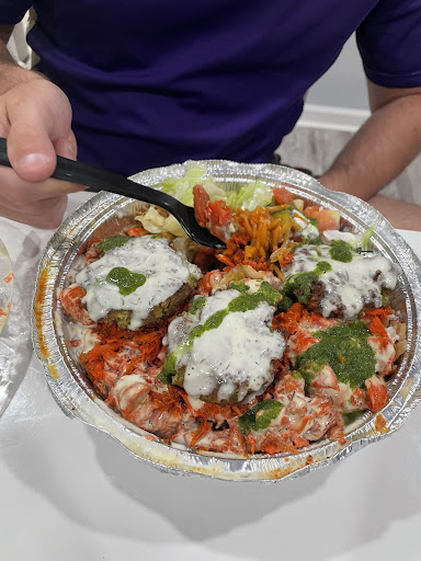 Photo of Naz's Halal Food - Hamilton - 541 NJ-33, Hamilton Township, NJ 08619